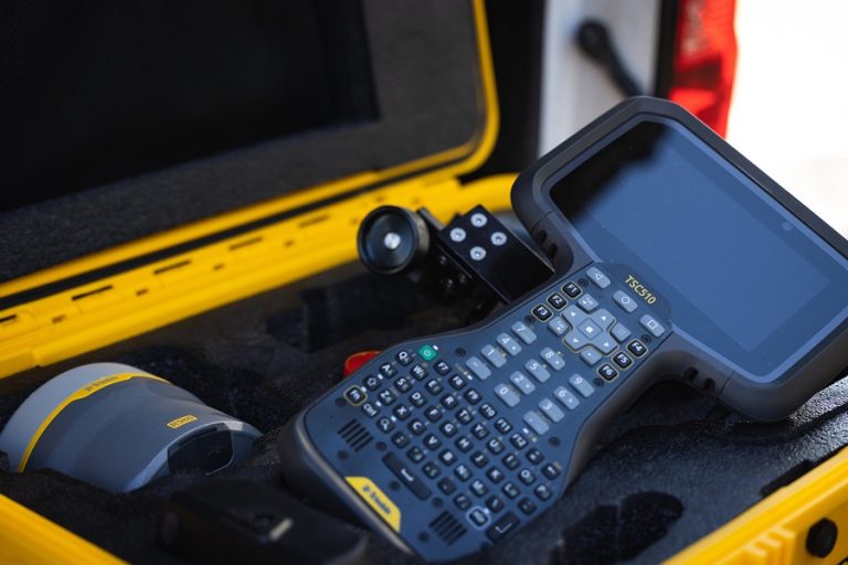 Trimble TSC510 veldboek in de koffer