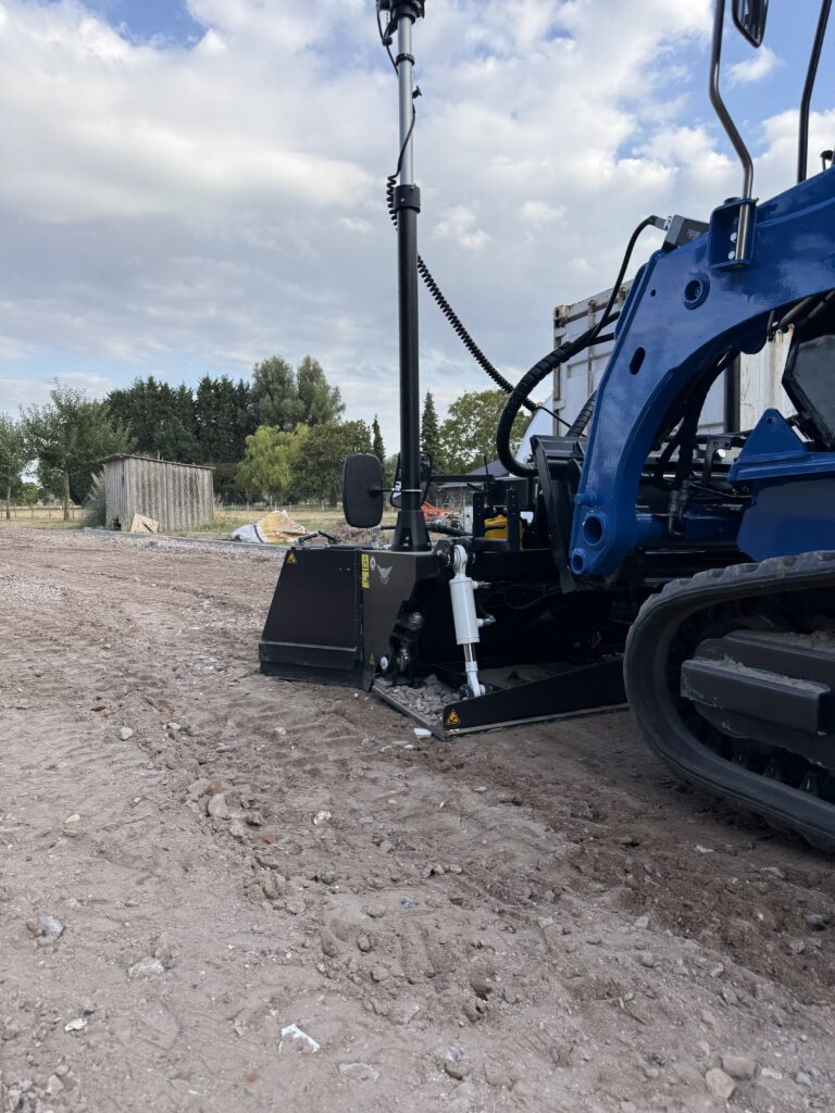 bobcat T450 dozer blade