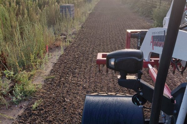 MH ripper aan het werk WA80